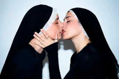 La Fe. Una Historia De Hermanas - Arantxa Cortés / La Vulgar