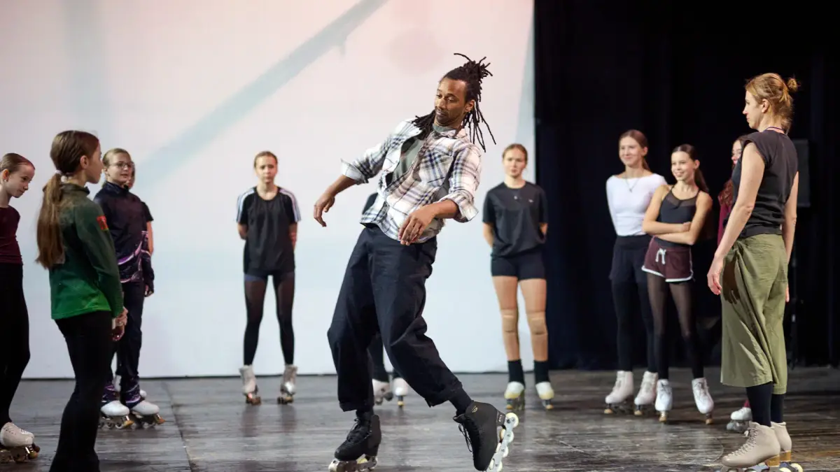 Clase magistral de patinaje creativo