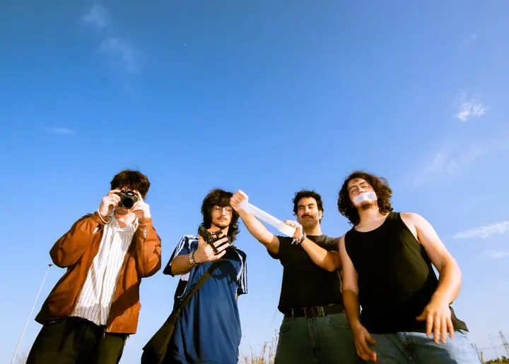 Circuit A-Banda: Perfecto Miserable + Declive