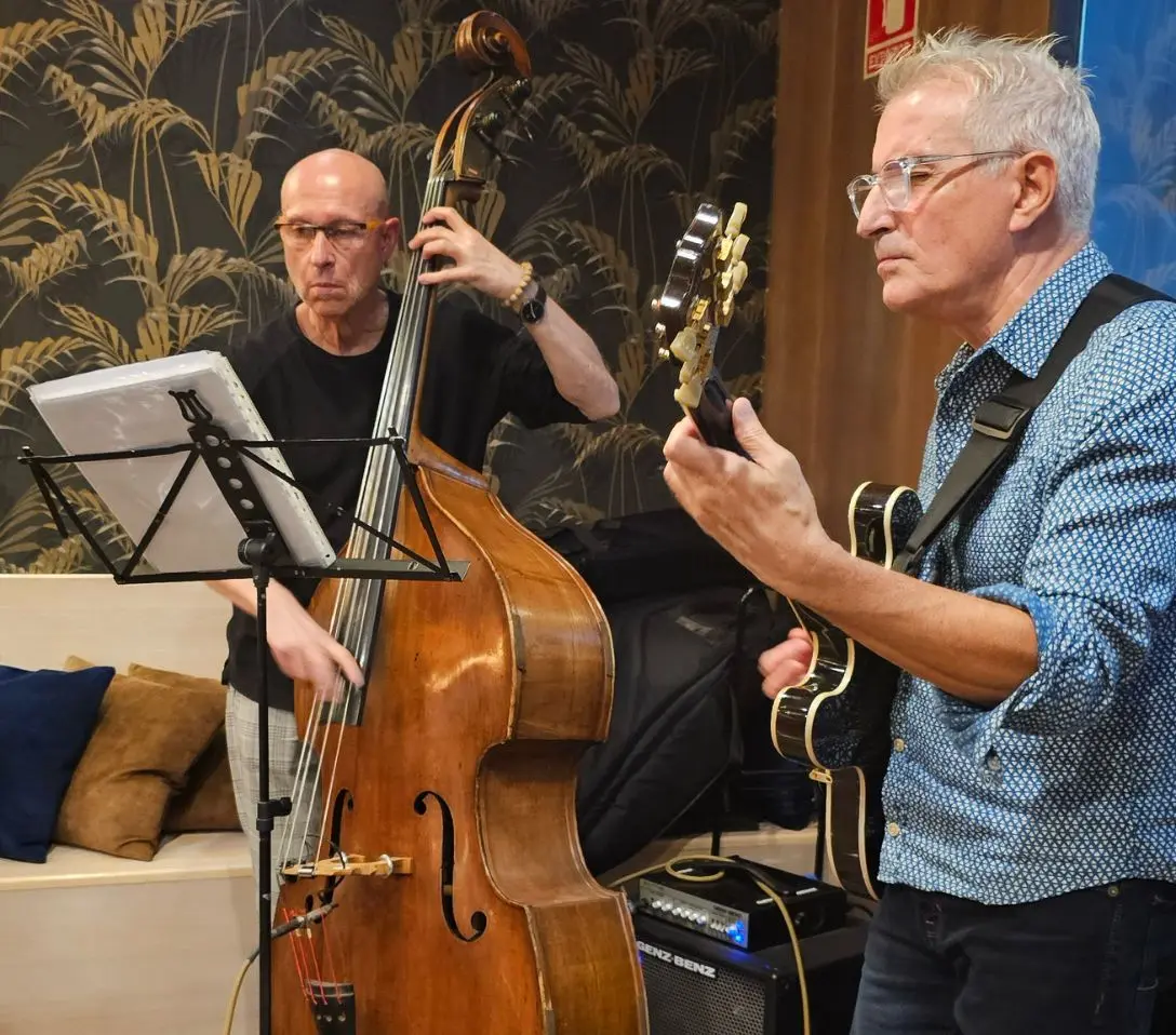 Cena con música en directo