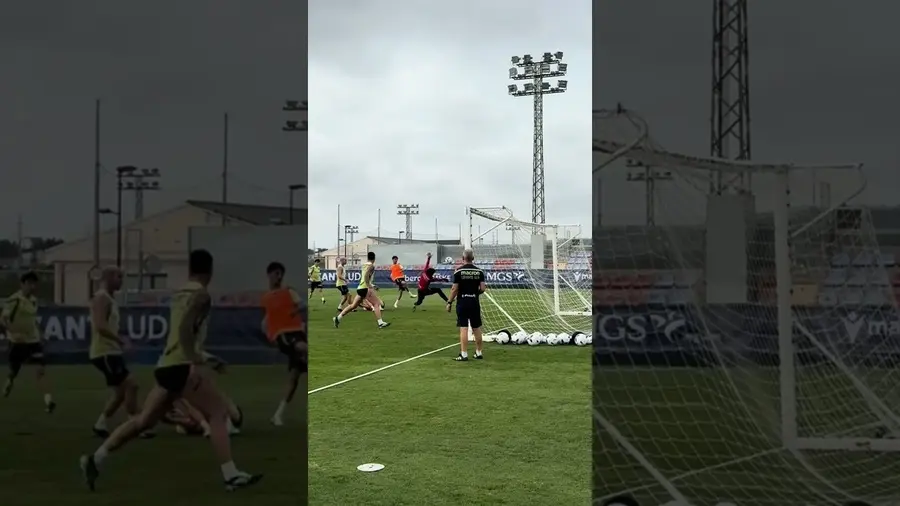¡Vaya paradones! #LevanteUD #LaLiga #futbol