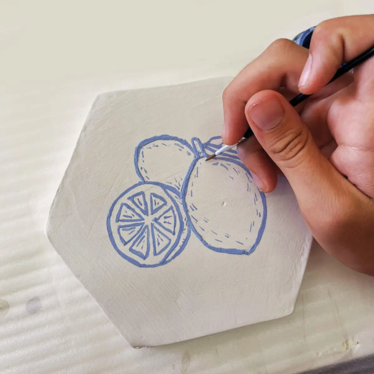 Taller infantil «Ensayos sobre un limón»