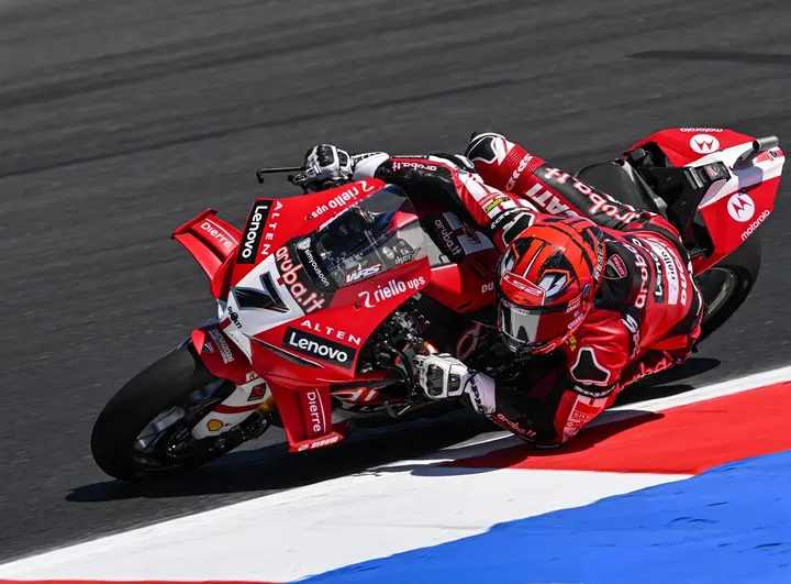 los dos campeonatos del mundo de motociclismo más importantes