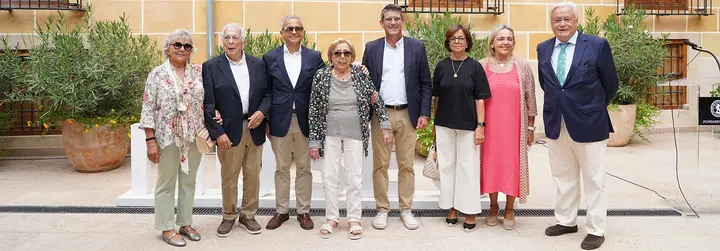 Documentos, tejidos y diseños únicos: el legado de Eduardo Bernabeu se expone en el Museo de la Seda