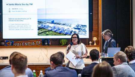 Valencia CF and TM Real Estate Group Showcase the Appeal of the Mediterranean Coast in Prague with a New International Event