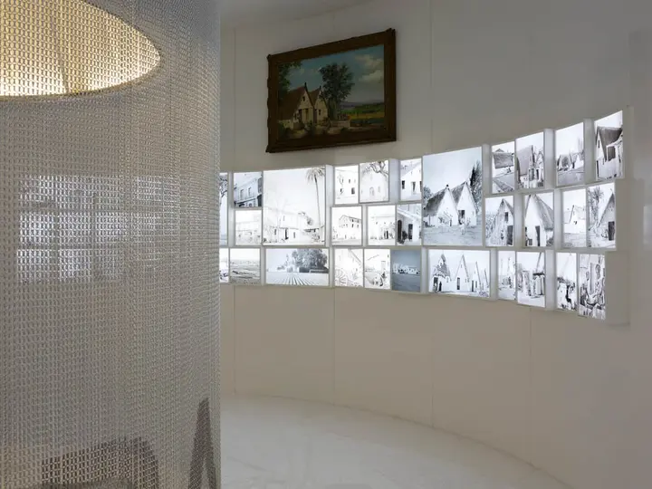 Exposición «No es fácil ser valenciano» en L’ETNO