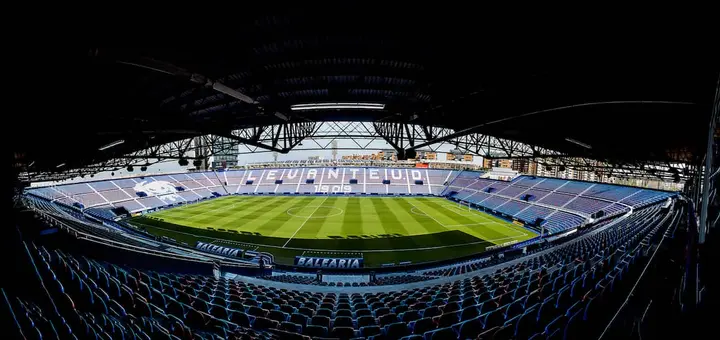 Visita guiada por el Estadio Ciutat de València